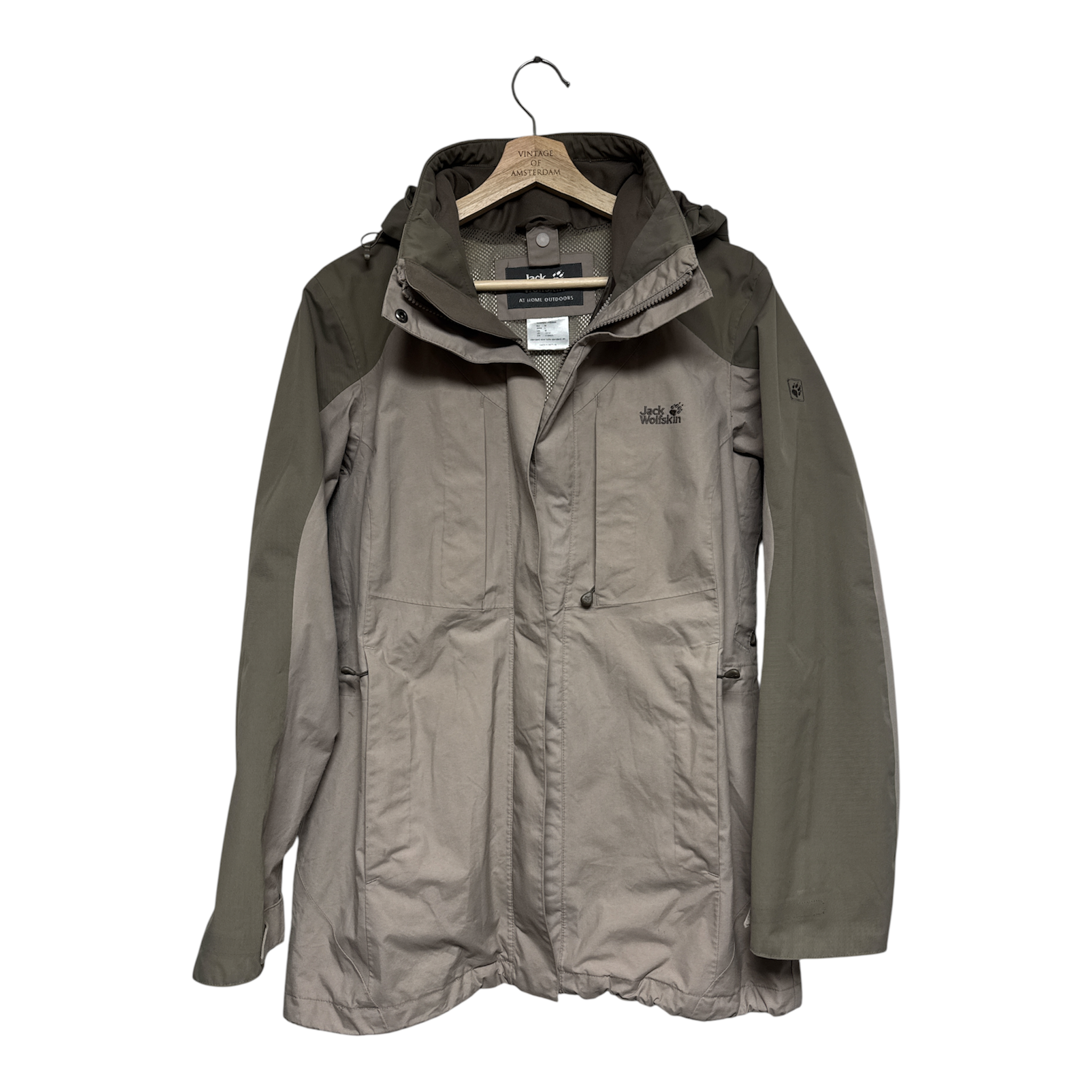 VINTAGE JACK WOLFSKIN JACKET