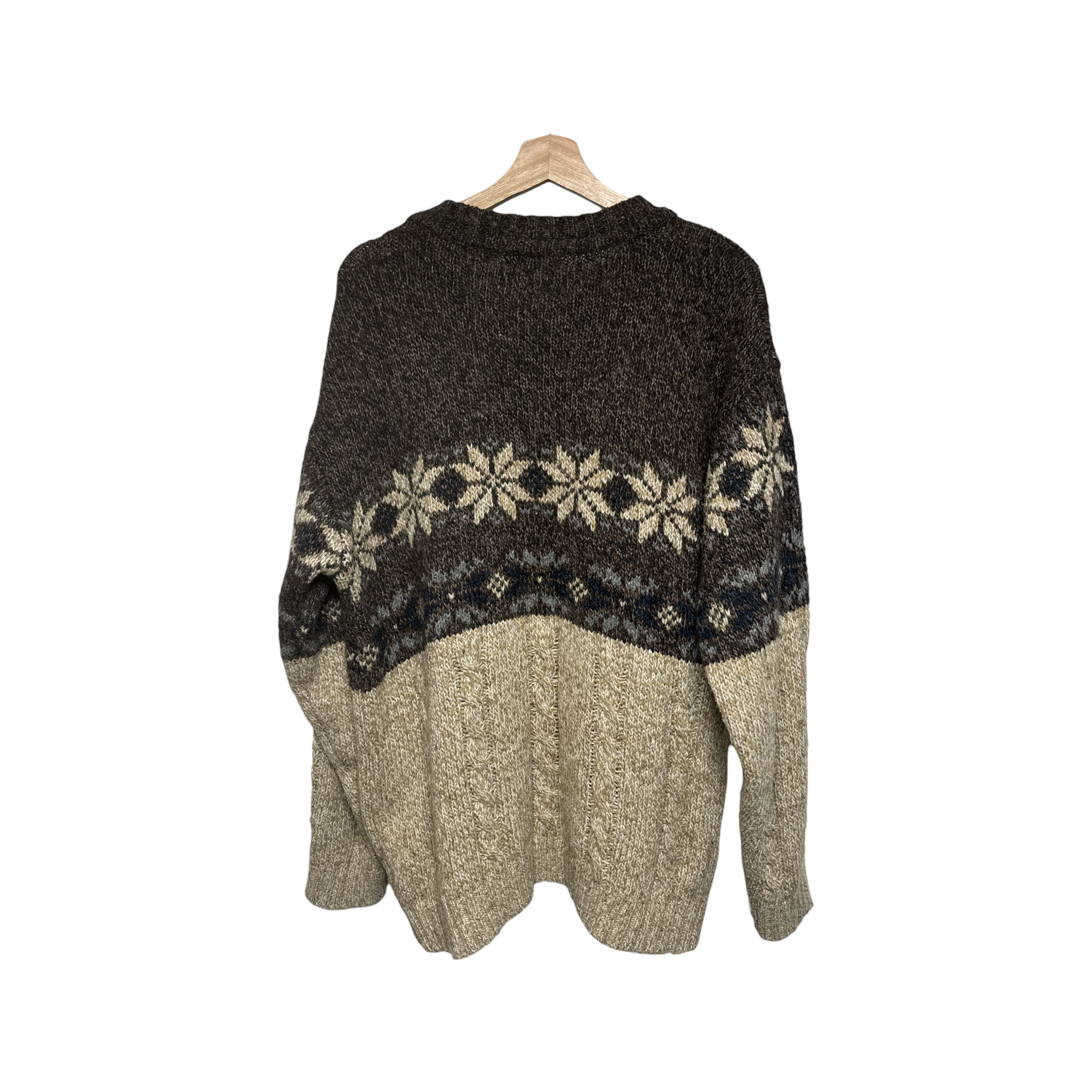 VINTAGE ST JOHN’S BAY SWEATER-2