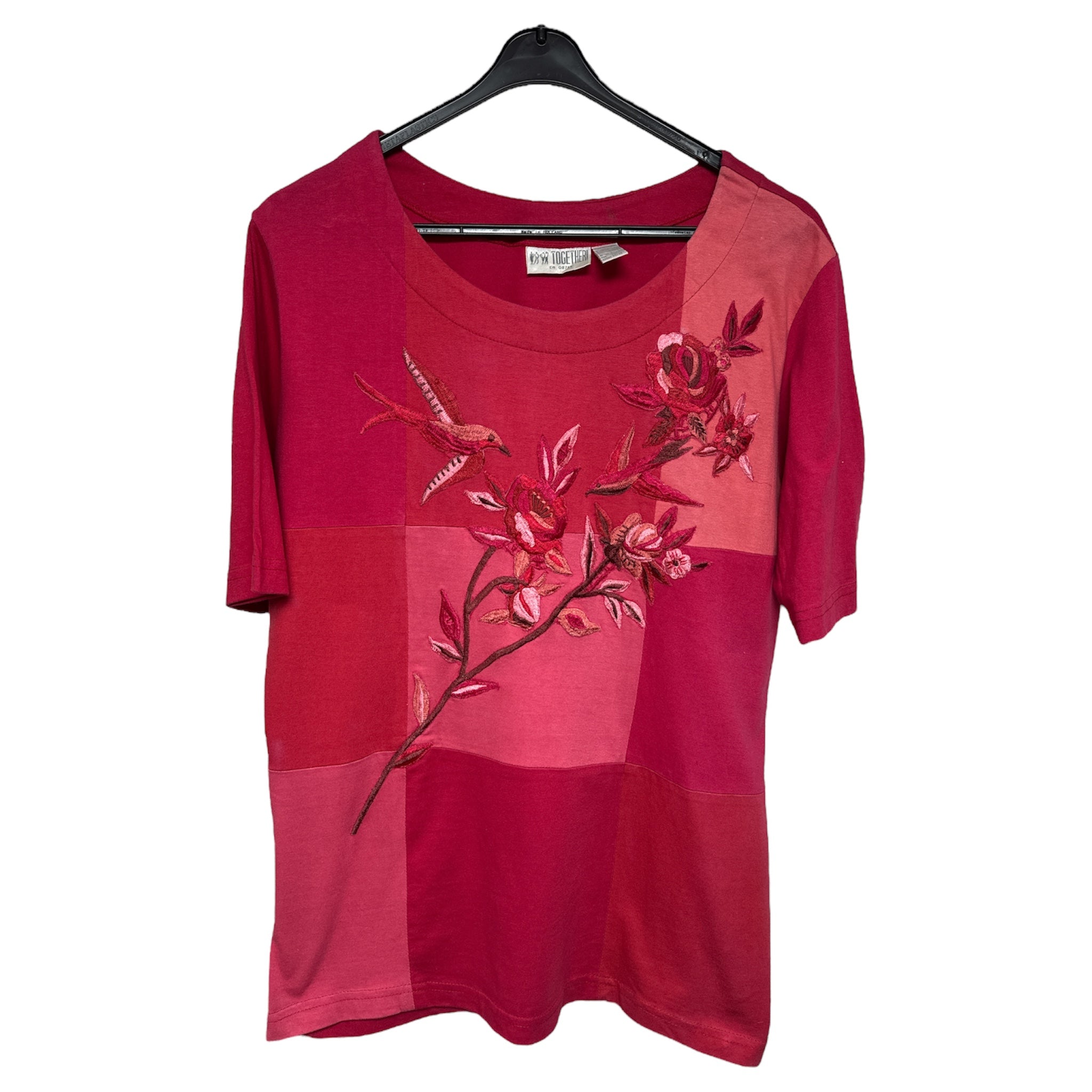 VINTAGE EMBROIDERED TOP