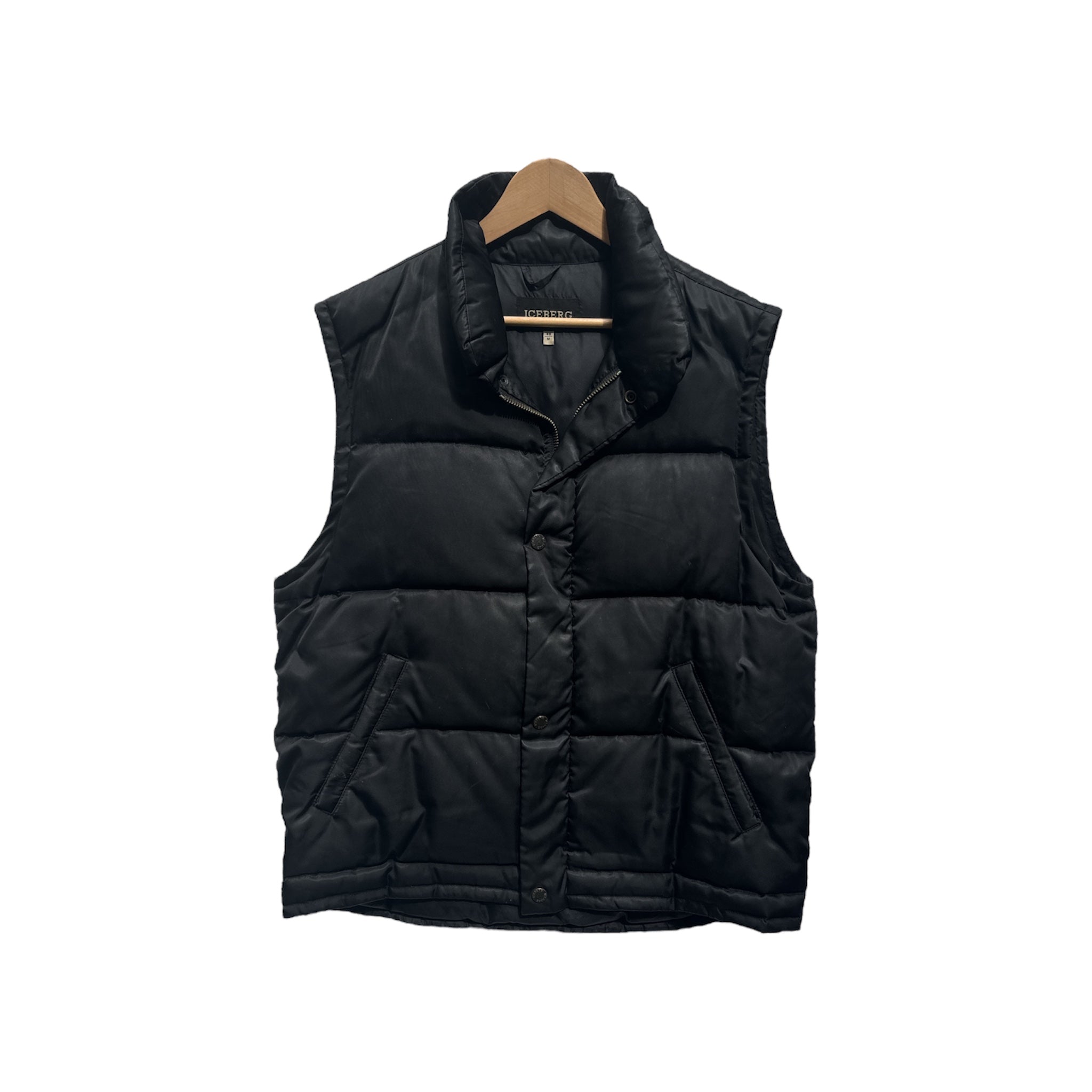 VINTAGE ICEBERG VEST